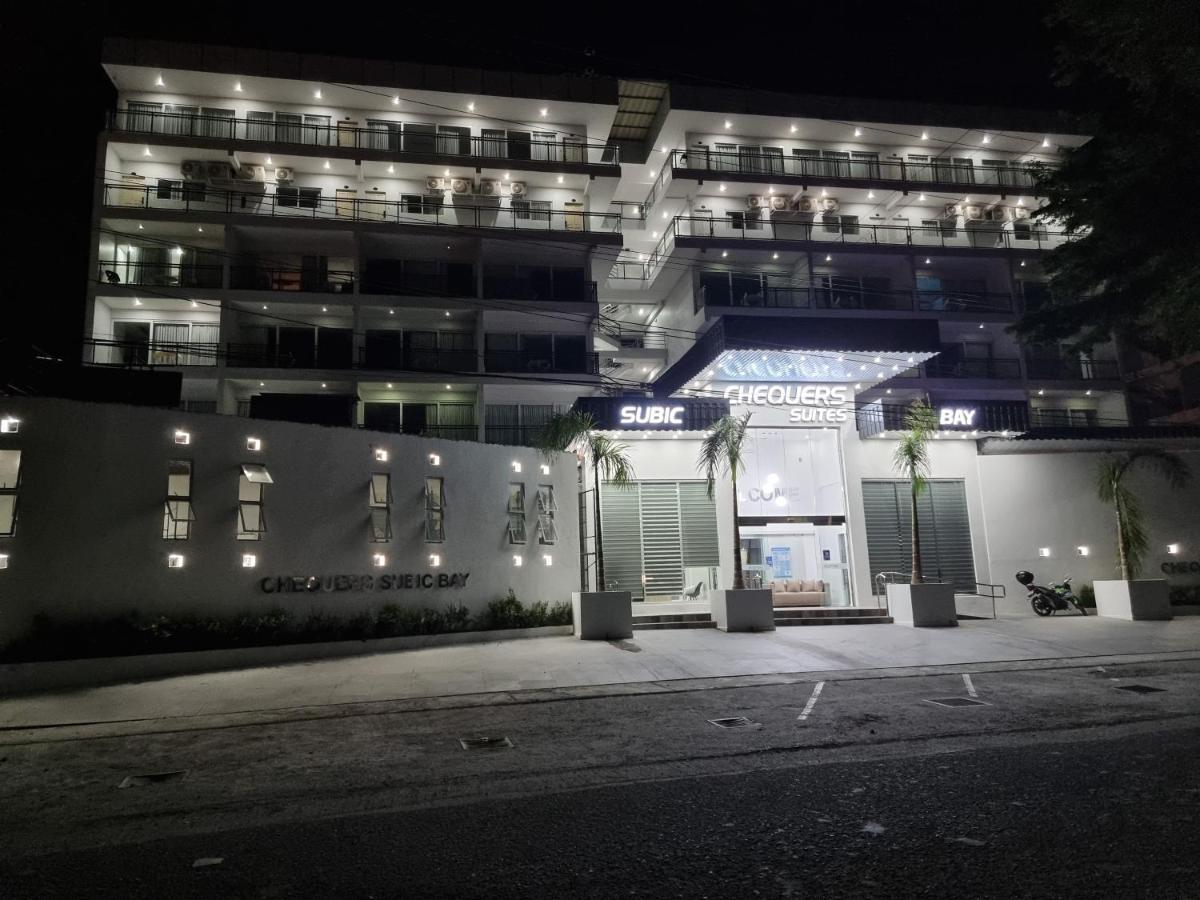 Chequers Suites Subic Bay Olongapo Eksteriør billede