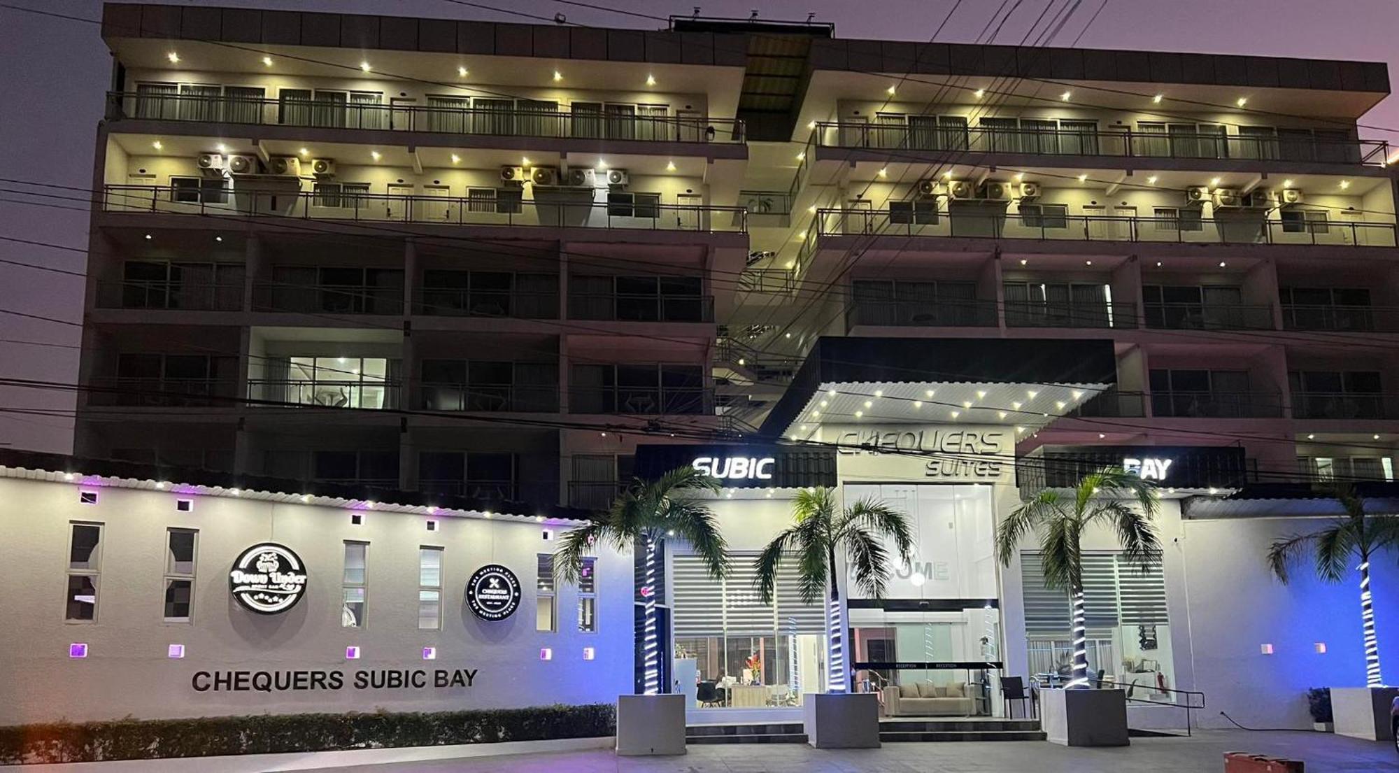 Chequers Suites Subic Bay Olongapo Eksteriør billede