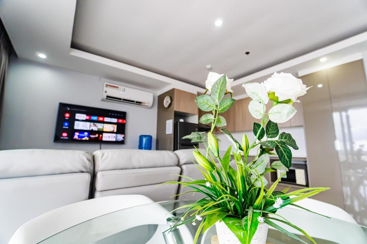 Chequers Suites Subic Bay Olongapo Eksteriør billede