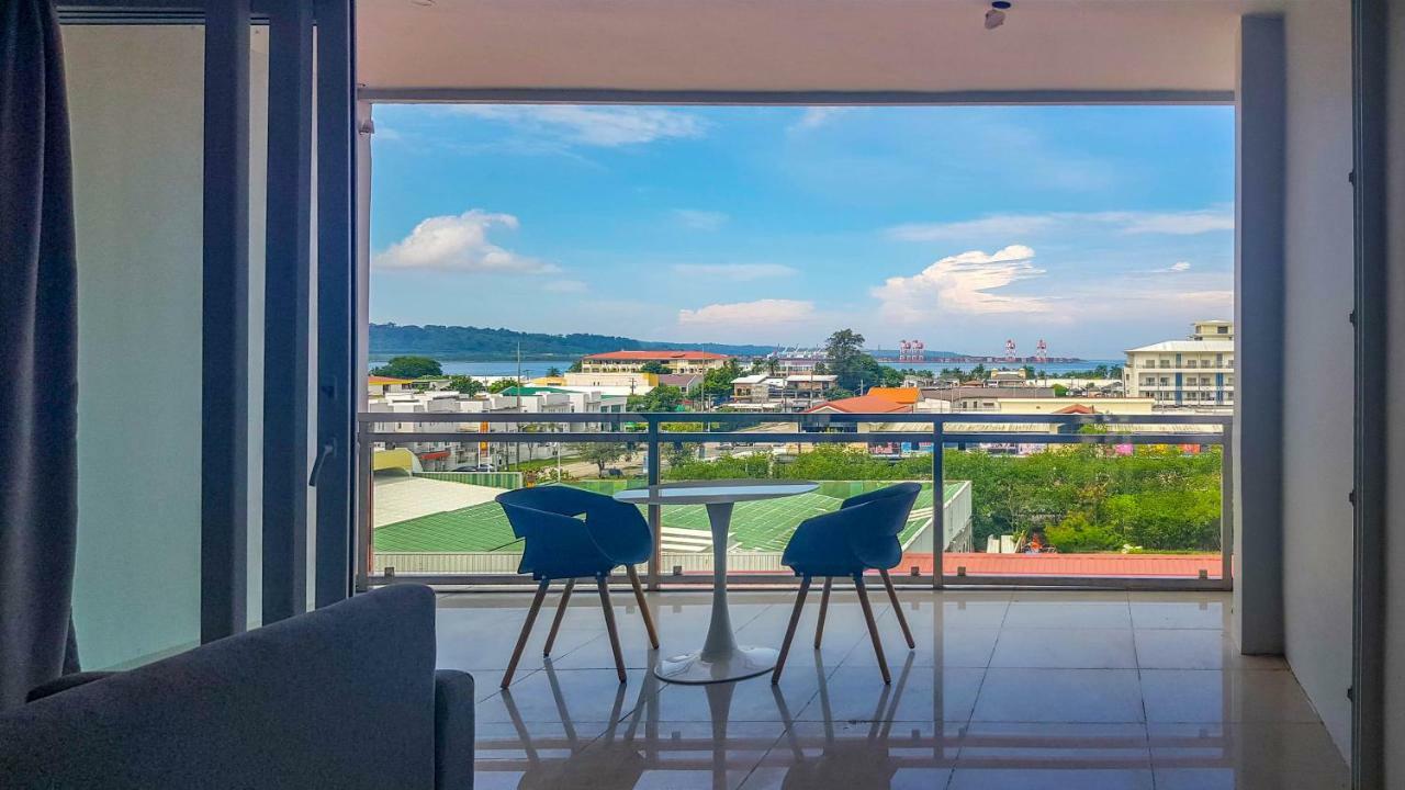 Chequers Suites Subic Bay Olongapo Eksteriør billede